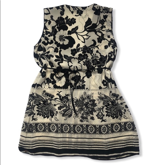 SOLD Hale Bob sleeveless Japanese floral silk top - Picture 4 of 4